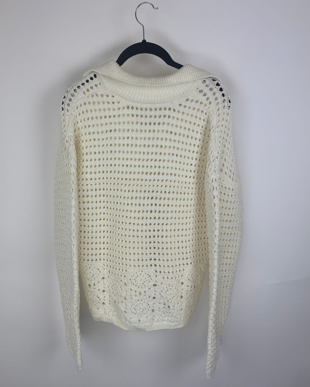 Cream Textured Open Knit Collared Sweater - Medium