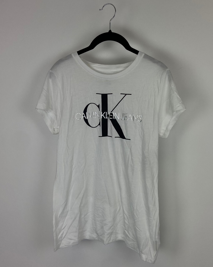 White Logo T-Shirt - Small