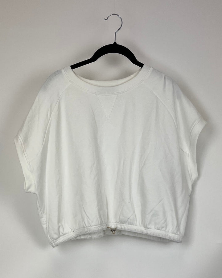White Cap Sleeve Cropped Top - Size 18/20