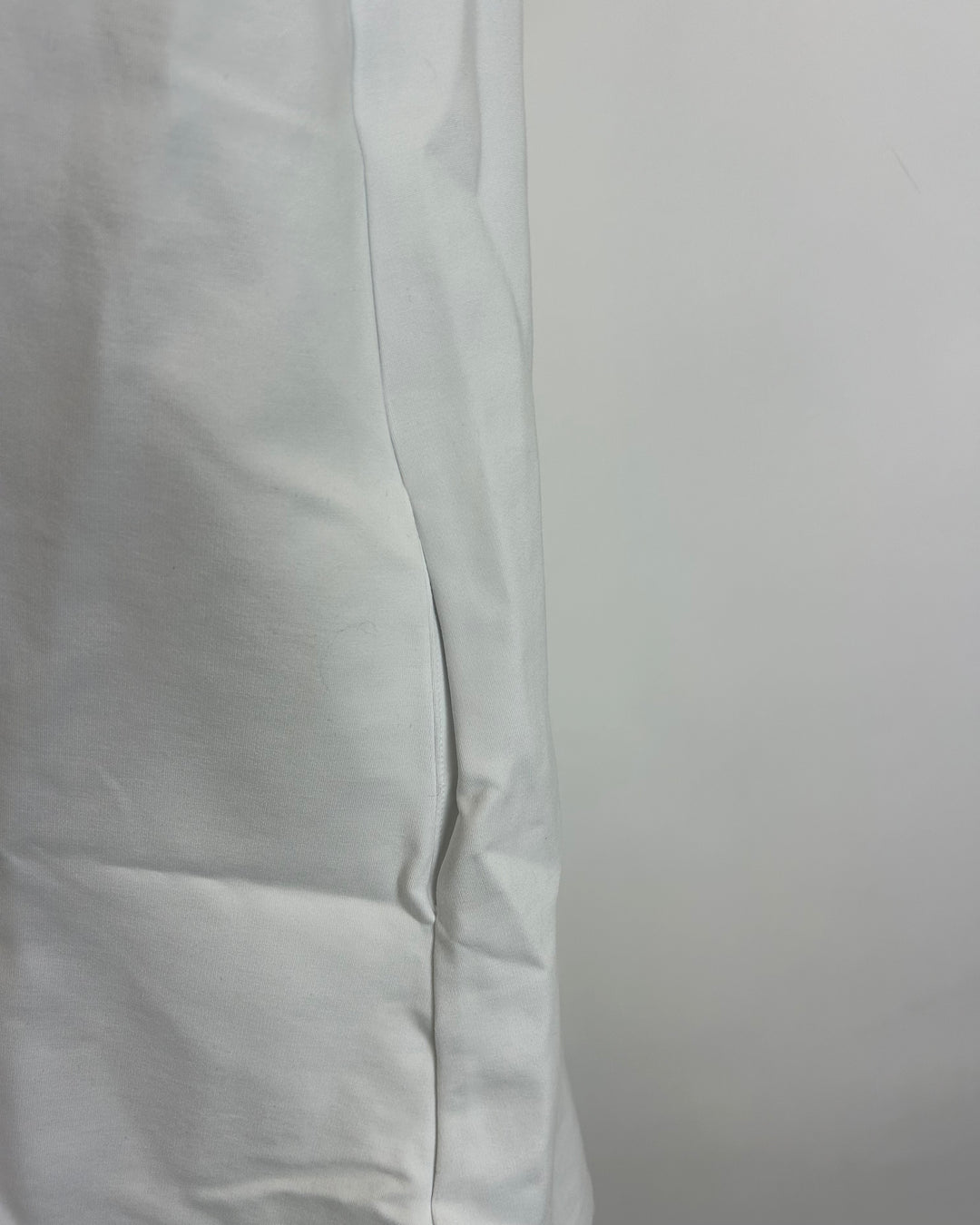 White Gem Stone Bow T-Shirt Dress - Size 8/10 and 10/12
