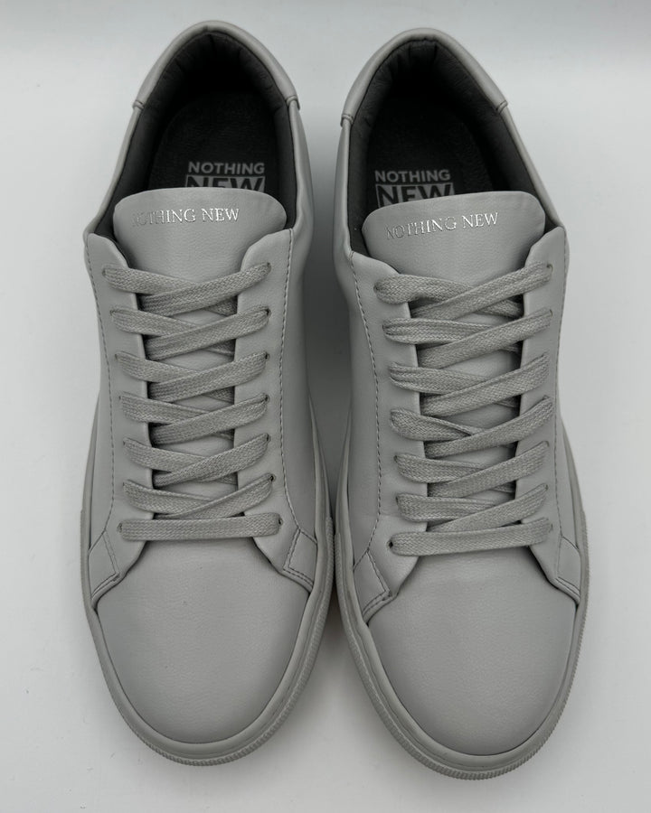 MENS Light Grey Leather Sneaker - Size 9.5/10
