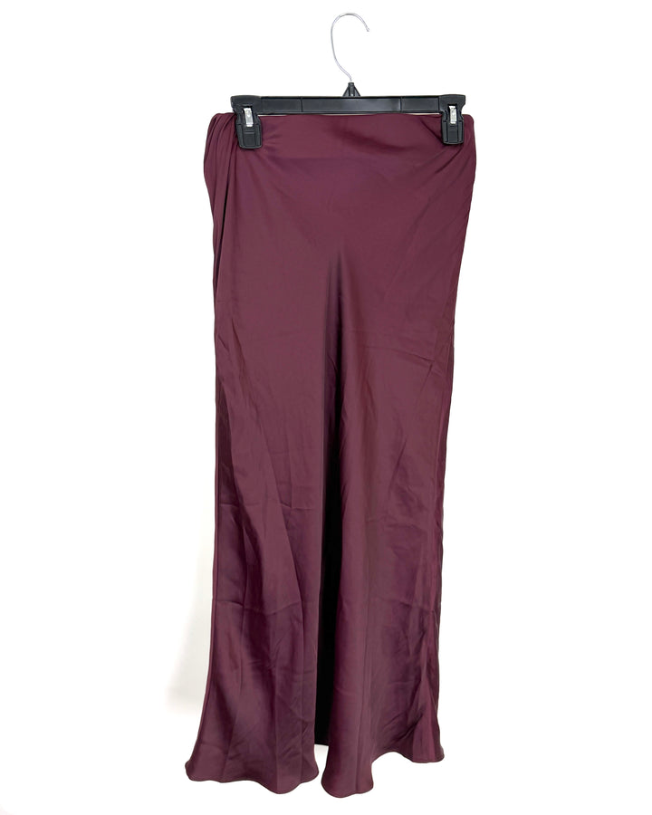 Maroon Satin-Like Skirt - Size 2/4