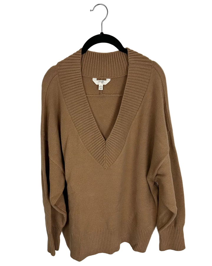 Camel Brown V-Neck Sweater - Size 16W-18W