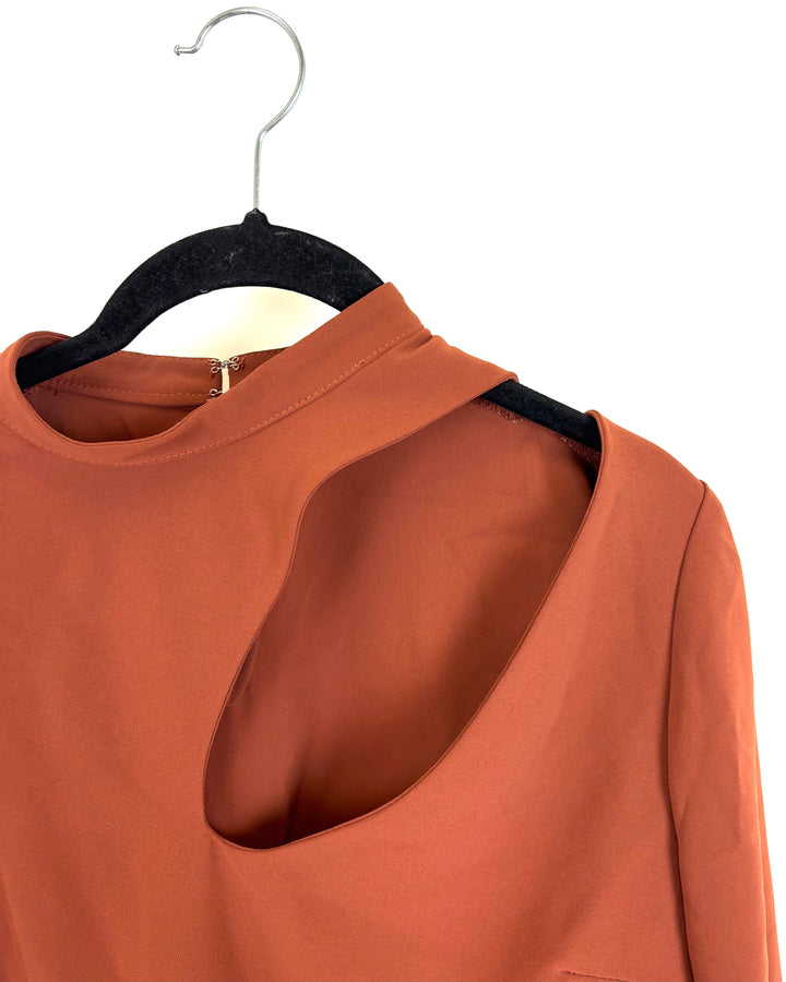 Brown Long Sleeve Top with Cut Out - Size 4/6