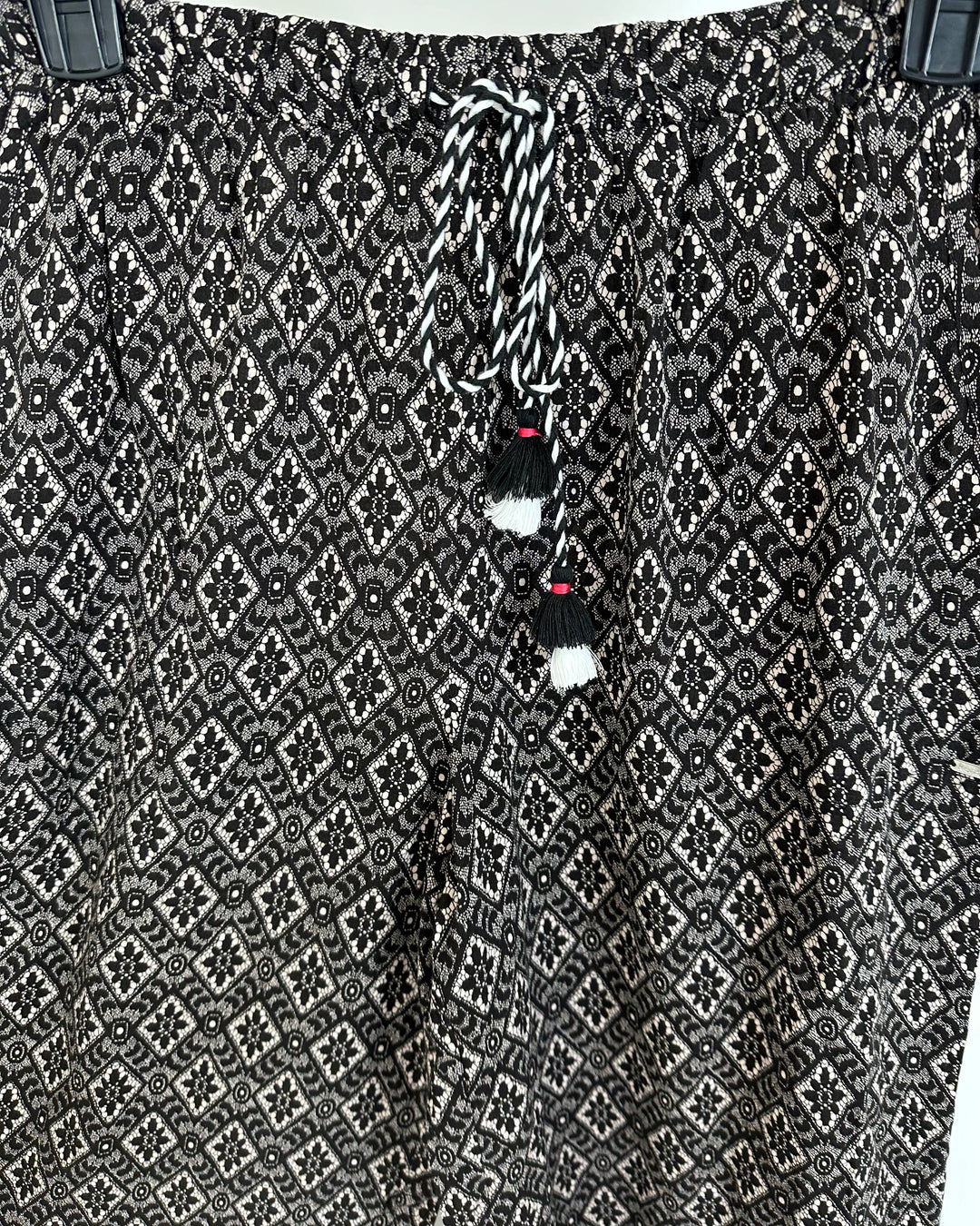 Black Floral Lace Print Pajama Bottoms - Size 4/6