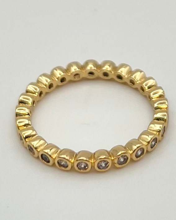 Gold Circle Rhinestone Ring - Size 6