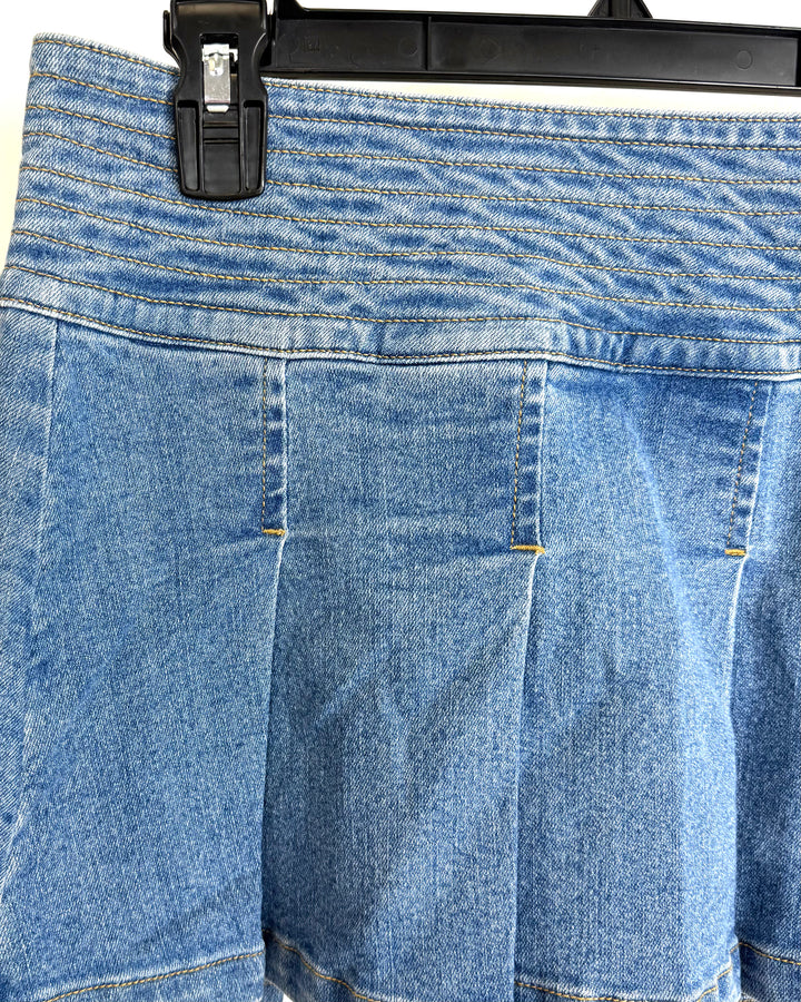 Light Denim Pleated Mini Skort - Size 6