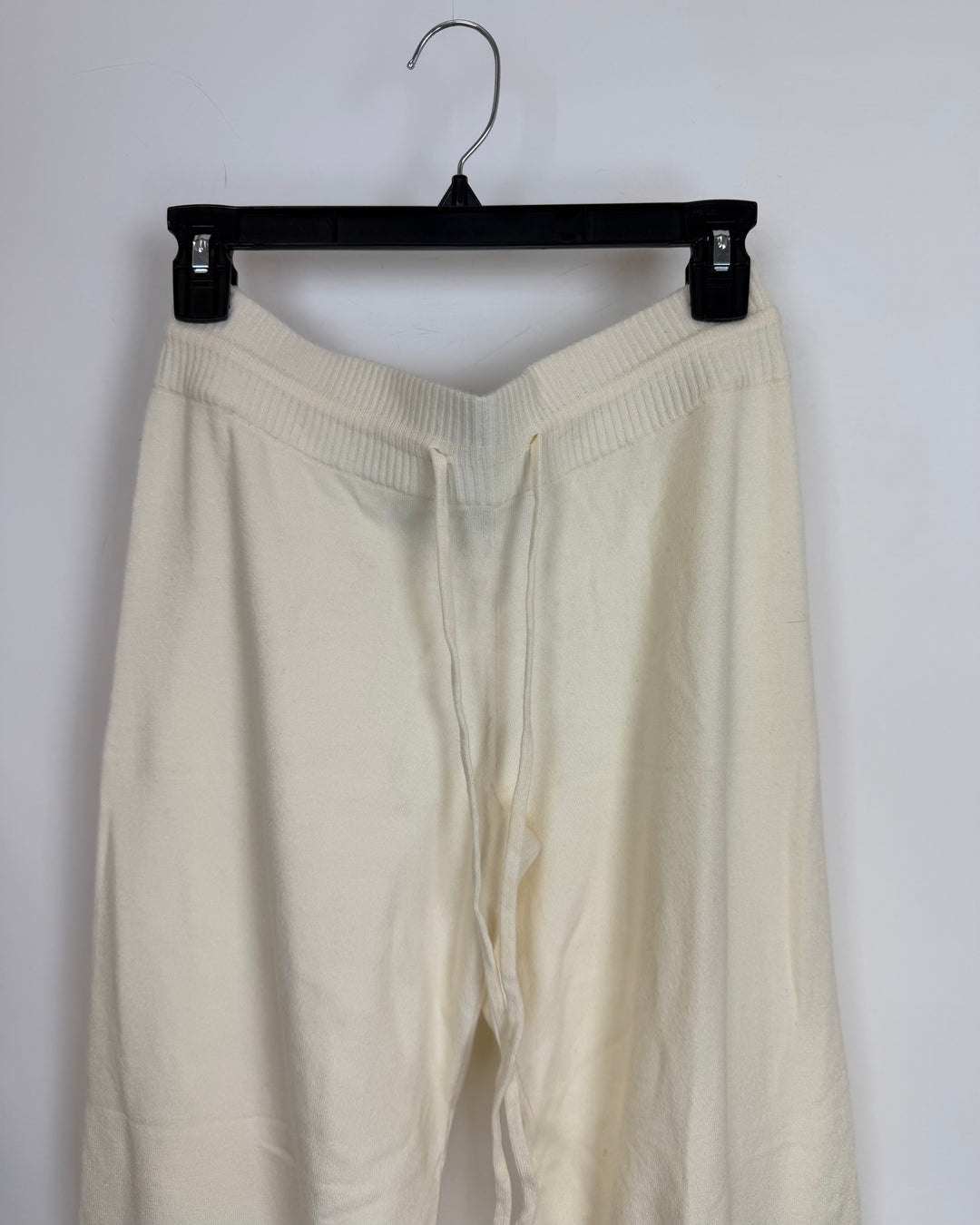 Latte Cream Soft Lounge Pants - 2/4