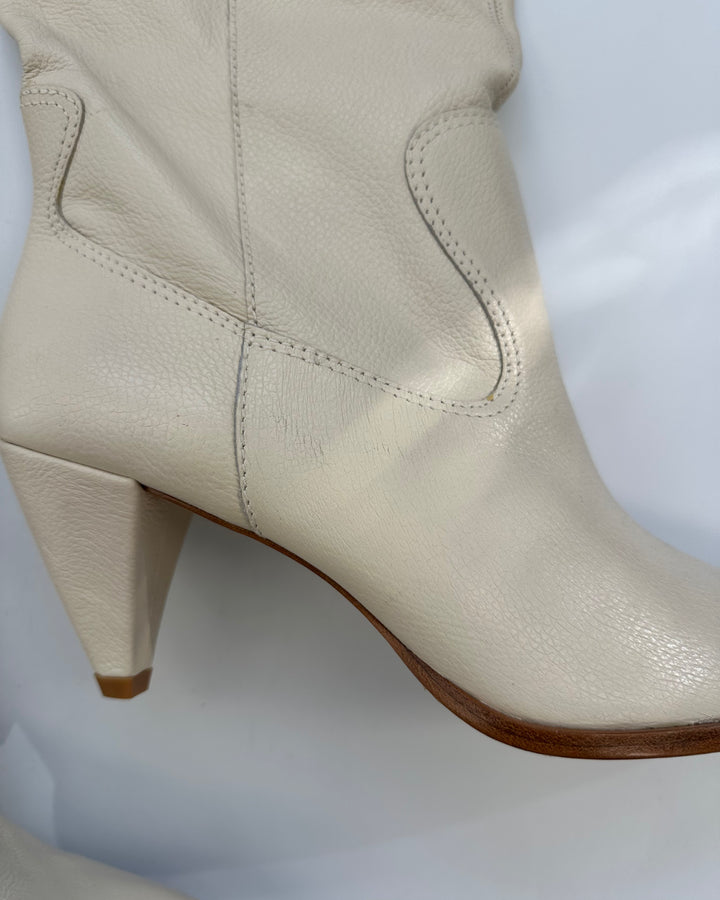 Cream Leather Pointed Toe Boot - Size 11