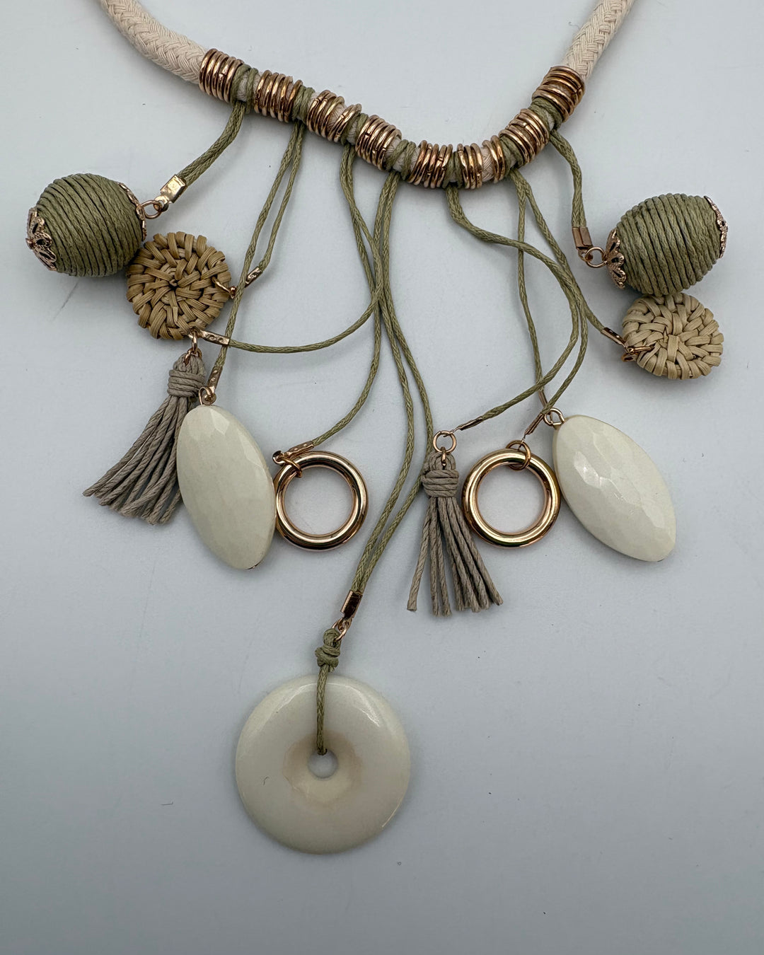 Yarn-Like Decorative Necklace