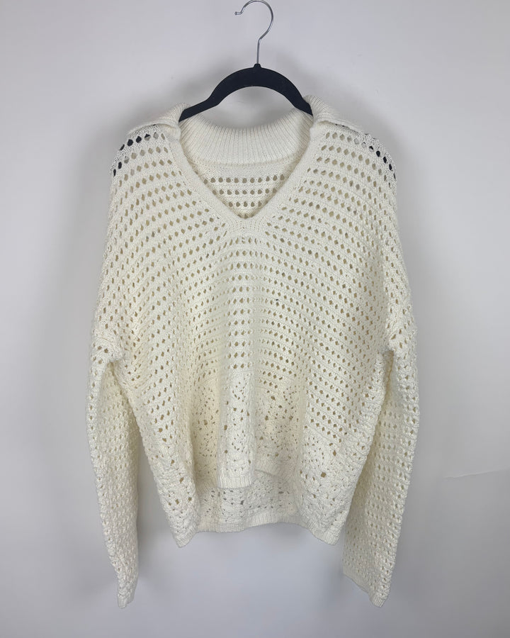 Cream Textured Open Knit Collared Sweater - Medium