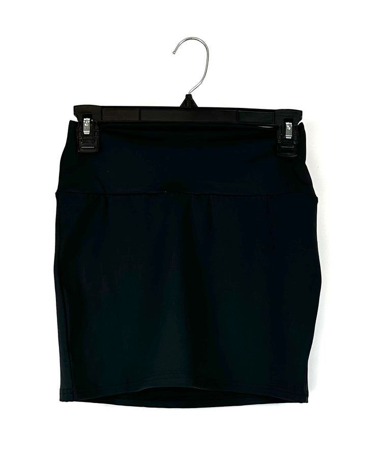 Mini Black Skirt - Size 2/4