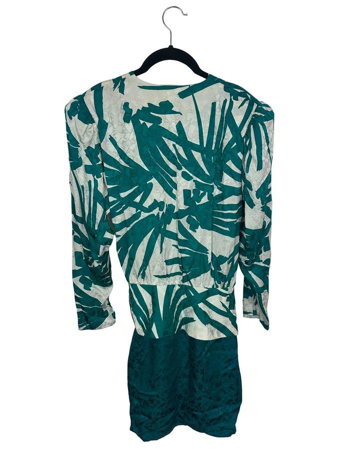 Printed Long Sleeve Dress- Size 2/4