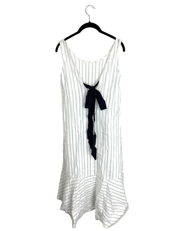 White and Blue Striped Ribbon Dress - Size 4/6