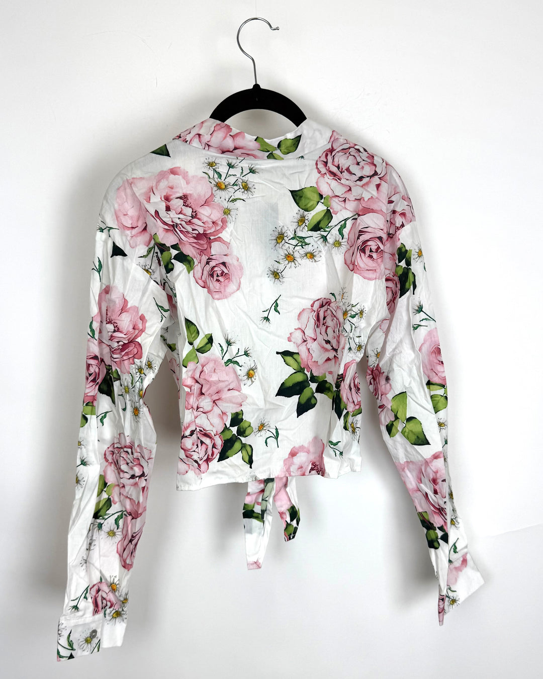 White Floral Front Tie Crop Top - Size 2/4