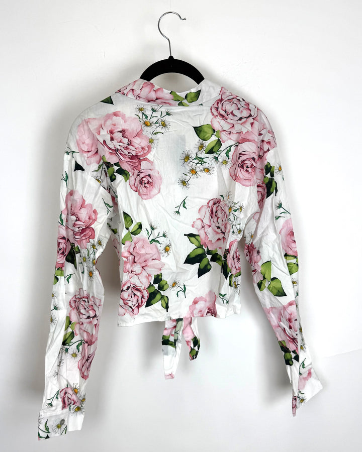 White Floral Front Tie Crop Top - Size 2/4