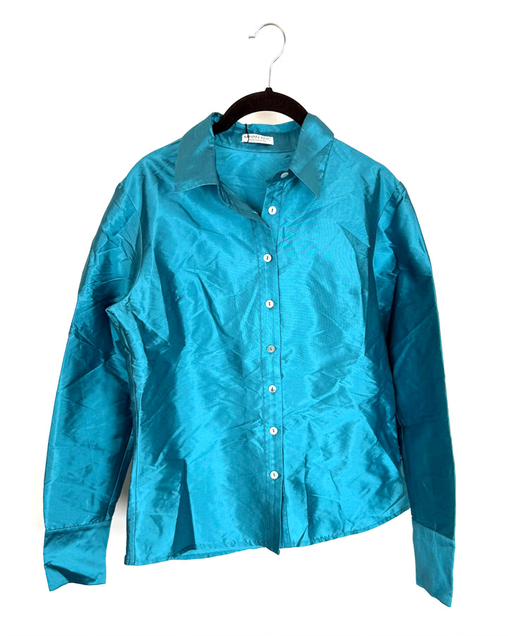 Aqua Blue Button Up Top- Size 4/6