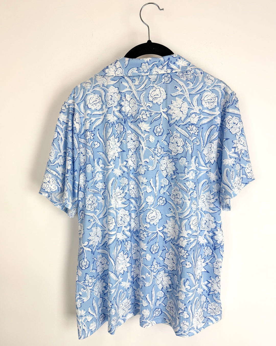 Blue Floral Lounge Top - Size 6/8