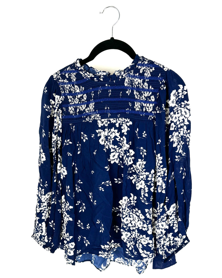 Blue Floral Print Blouse - Size 4/6
