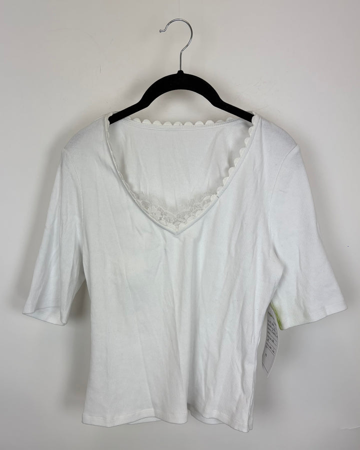 White Lace Neckline Short Sleeve Top - Size 6/8