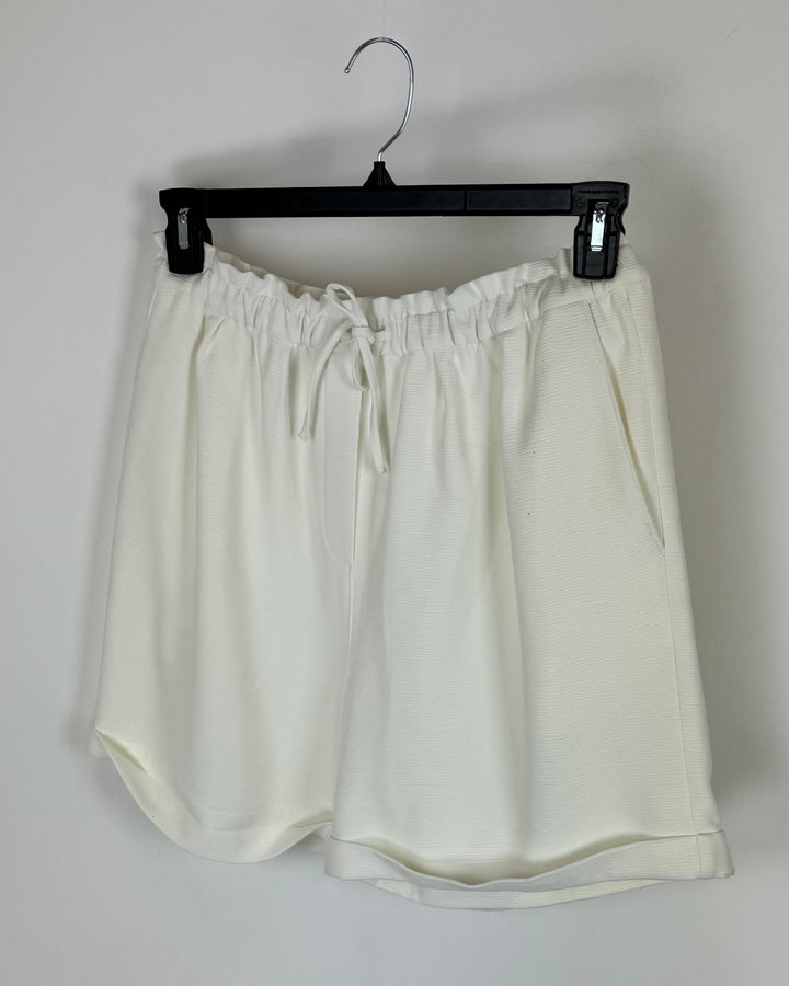 White Ruffle Tie Shorts - Size 8/10