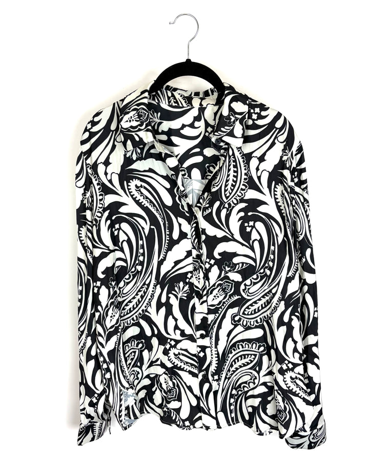 Black and White Patterned Long Sleeve Button Up - Size 4/6