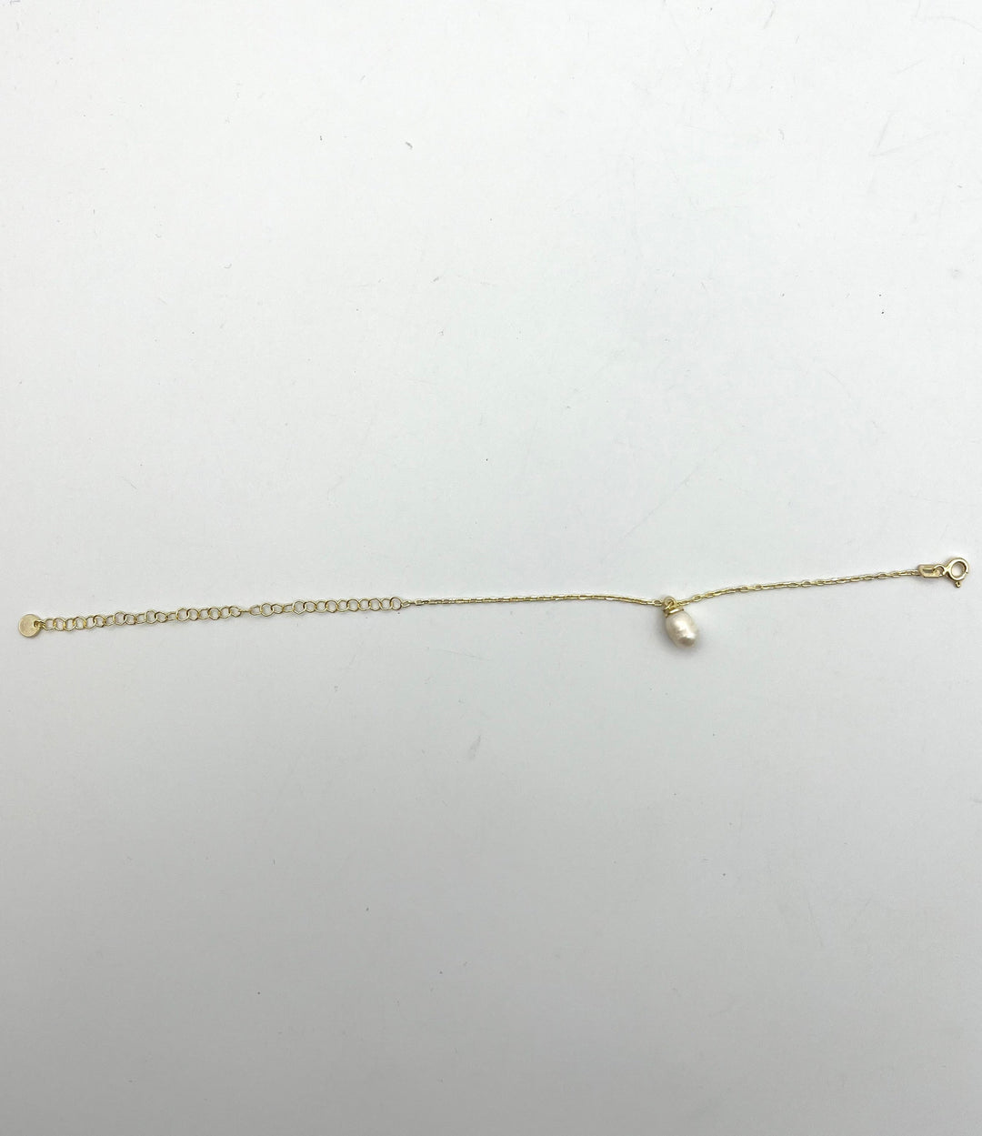 Gold Chain Bracelet With Pearl