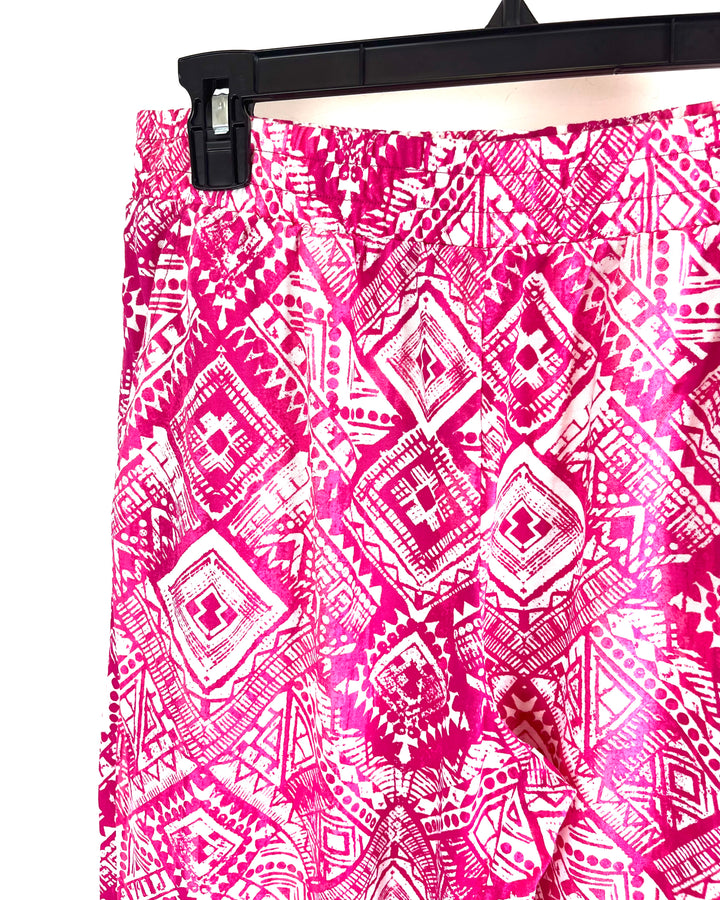 Pink Tile Print Pant - Size 6/8