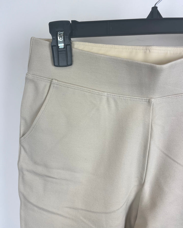 Beige High Rise Capri Pants - Size 4/6