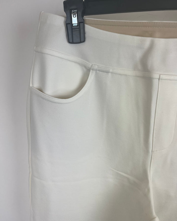 Off-White Mid Rise Pants With Slight Flare - Size 10/12