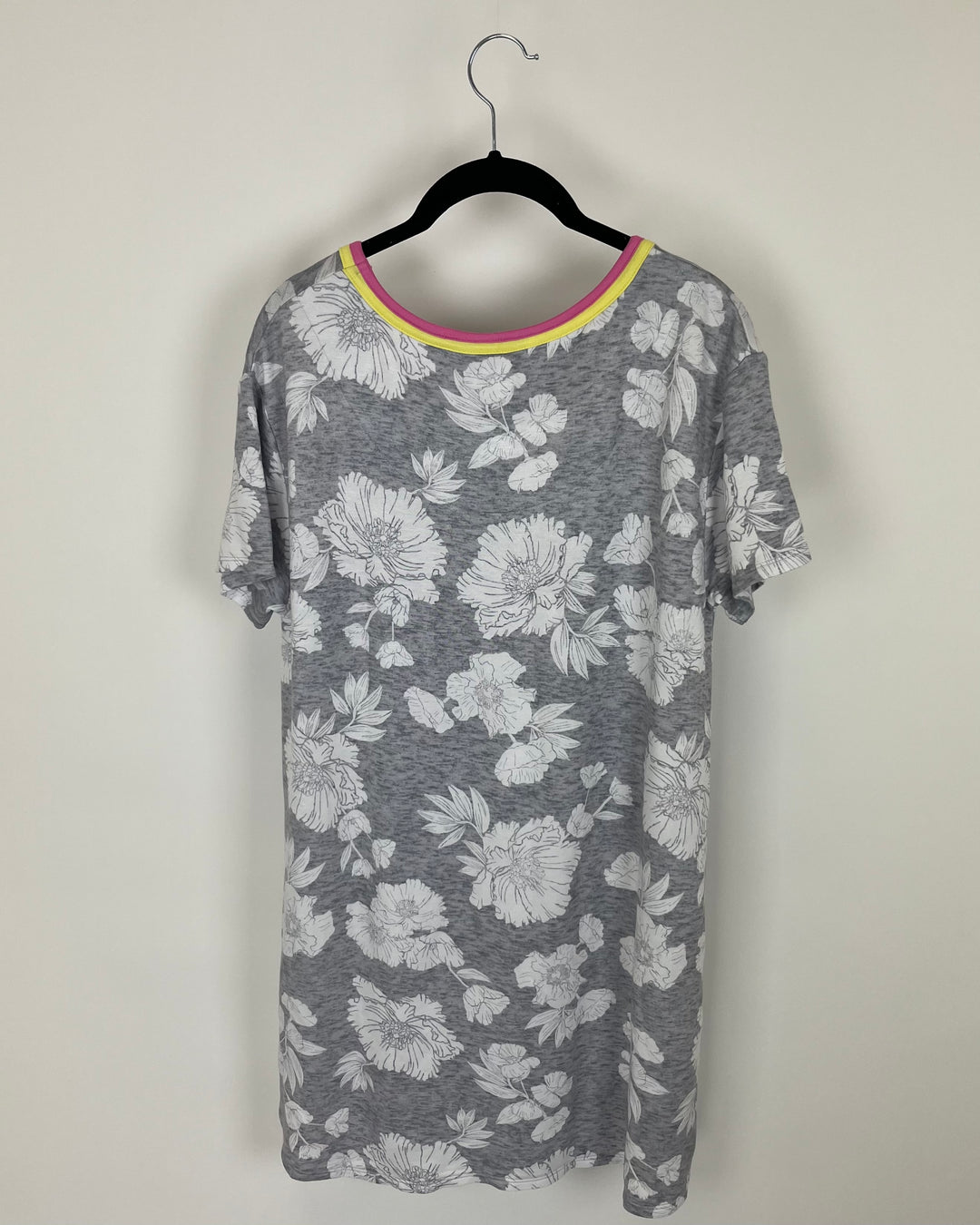 Grey and White Floral Print Lounge Dress - Size 4/6