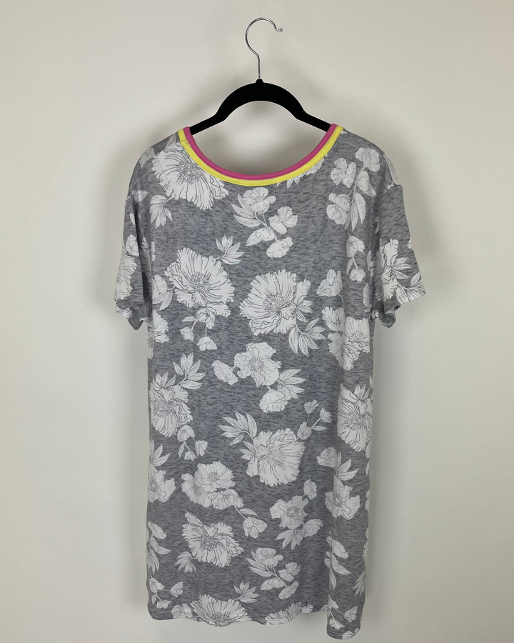 Grey and White Floral Print Lounge Dress - Size 4/6