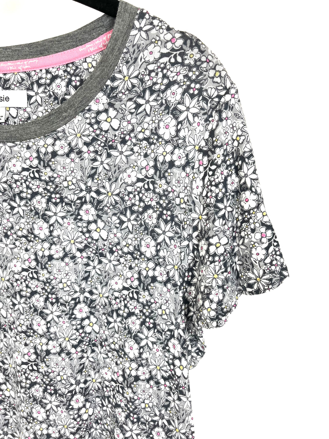 Grey and White Floral Nightgown - Size 4/6