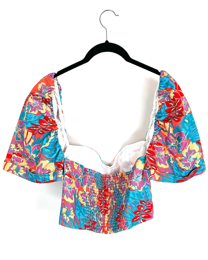 Ultra Cropped Tropical Puffed Sleeve Top - Size 4/6
