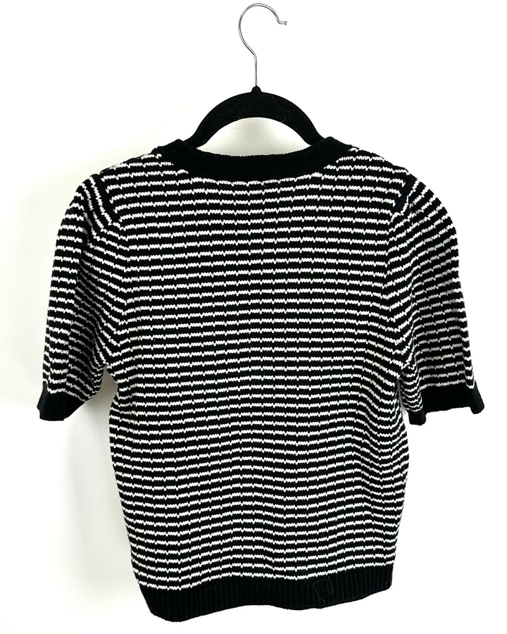 Black and White Striped Short Sleeve Sweater - Size 4/6