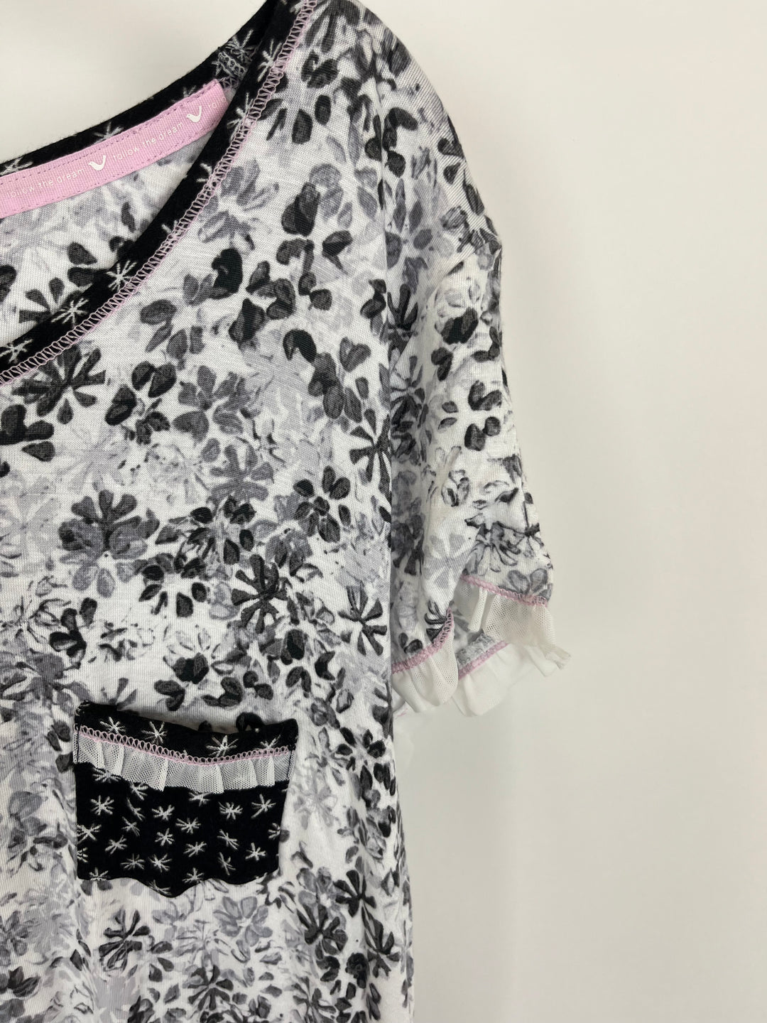 Grey and White Floral Nightgown - Size 6/8