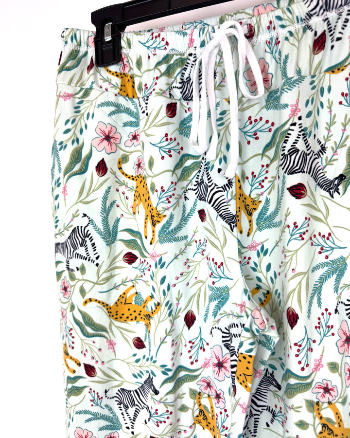 Mint Green Animal and Floral Pattern Pajama Set - Size 4/6