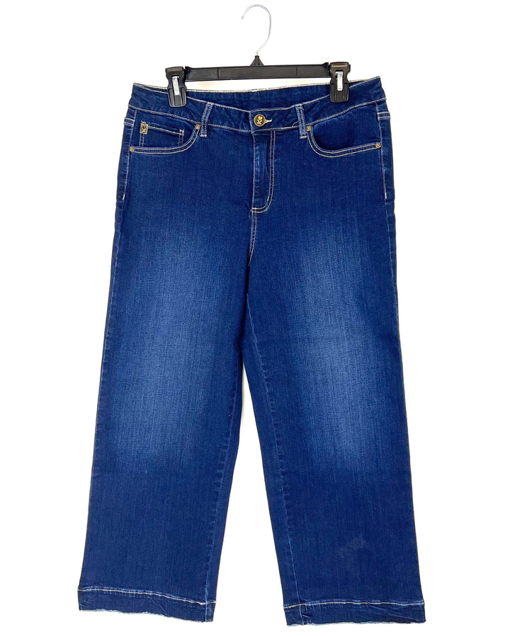 Dark Wash 3/4 Jeggings With Gold Stitching And Pockets - Size 12