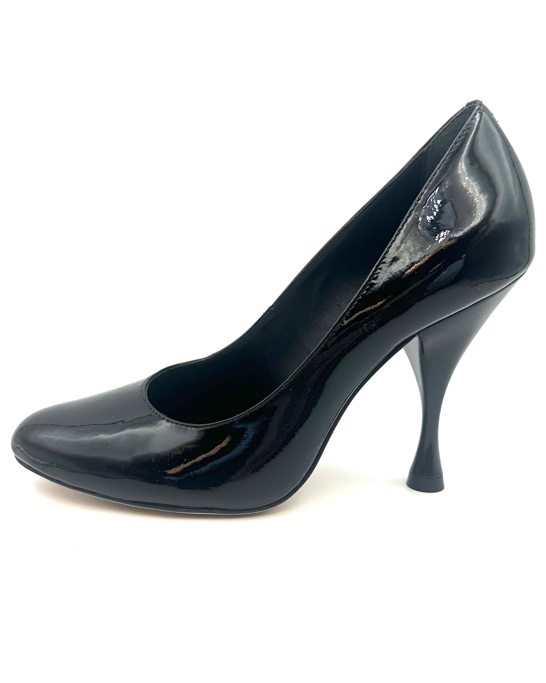 Black Round Toe Heels - Size 7.5