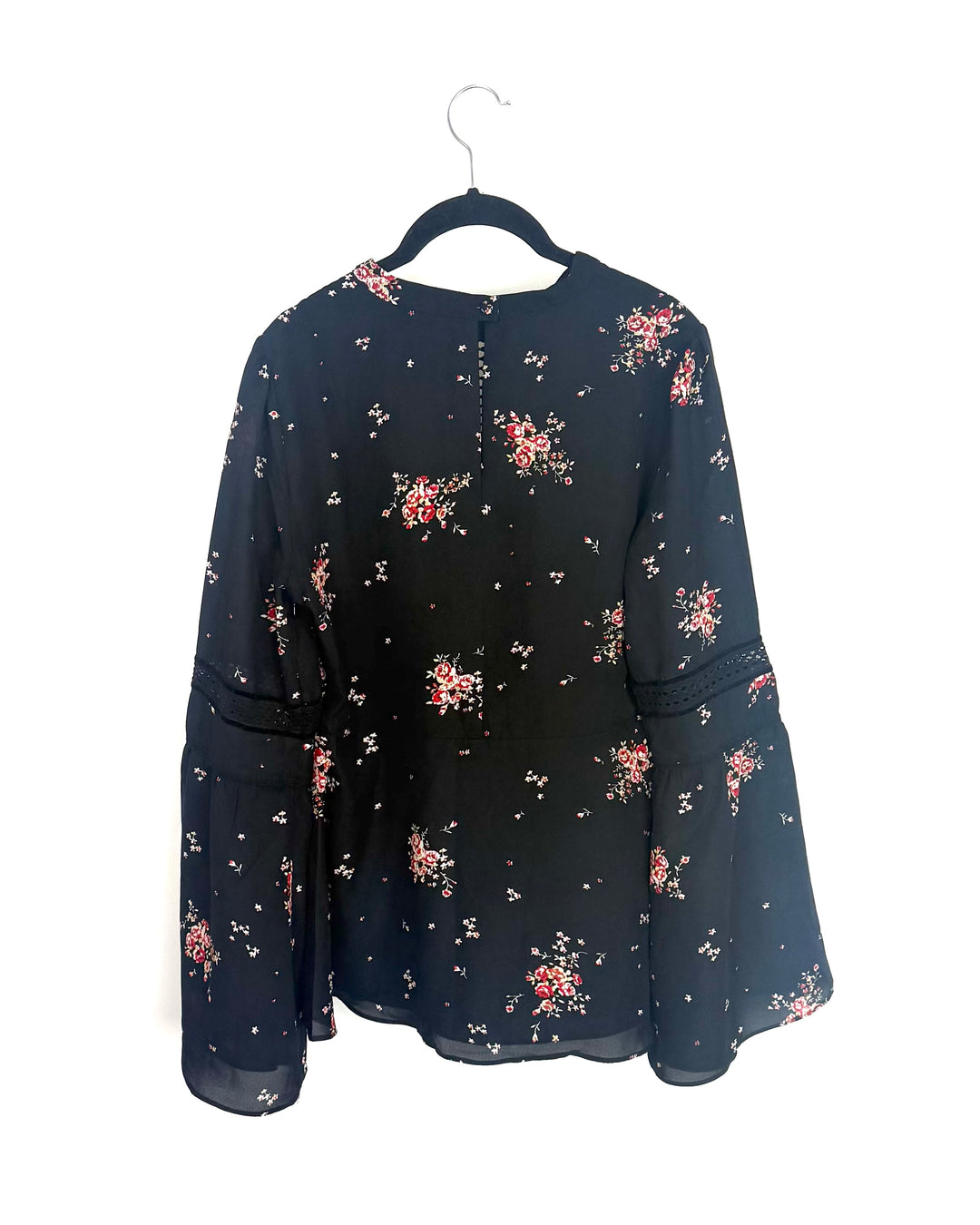 Black and Red Top - Size 4/6