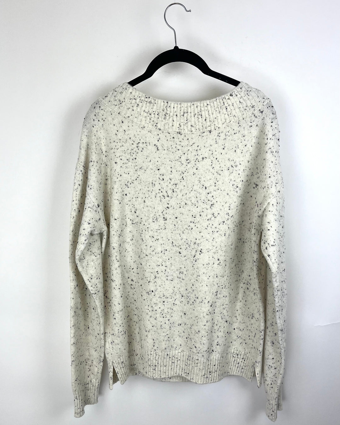 White and Black Speckled Sweater - Size 4/6