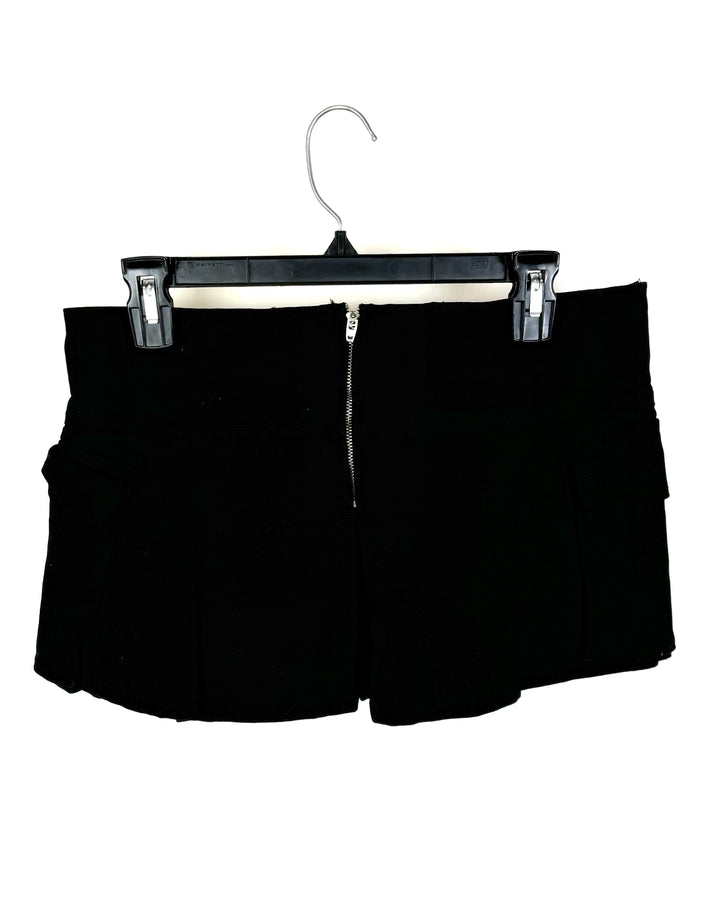 Black Skort with Pockets - Size 2/4 and 4/6