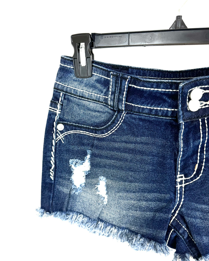 Mid Rise Denim Shorts With Detailed Pockets- Size 2/4