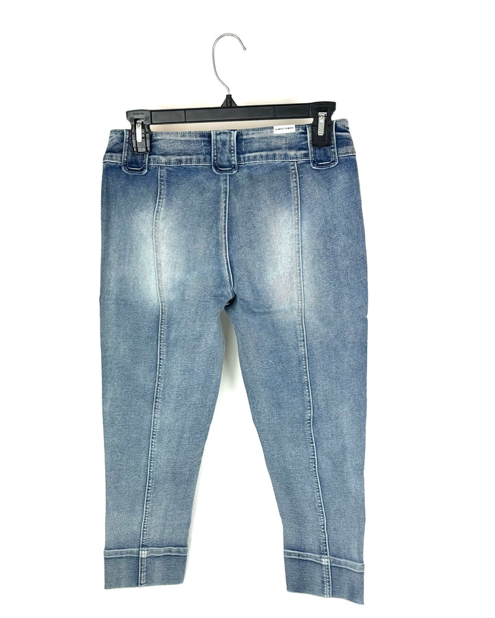 Light Wash Cropped Jeans - Size 0/2