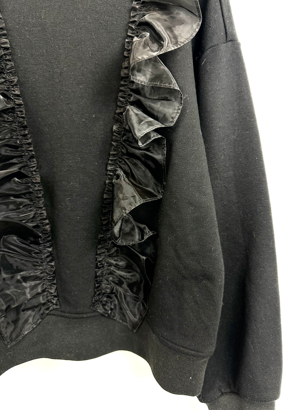 Black Sweatshirt with Mesh Ruffle - Size 2/4