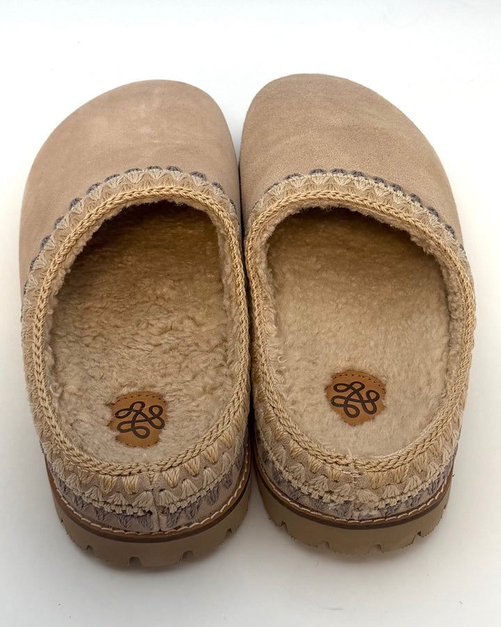 Light Latte Plush Clogs - Size 8, 9, 10, 11