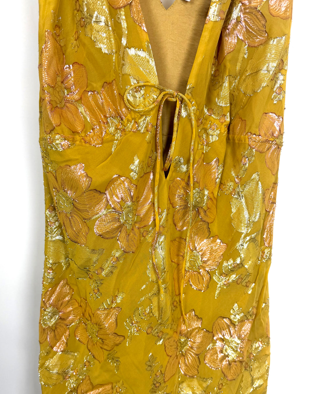 Burnt yellow metallic floral midi dress - Size 4/6