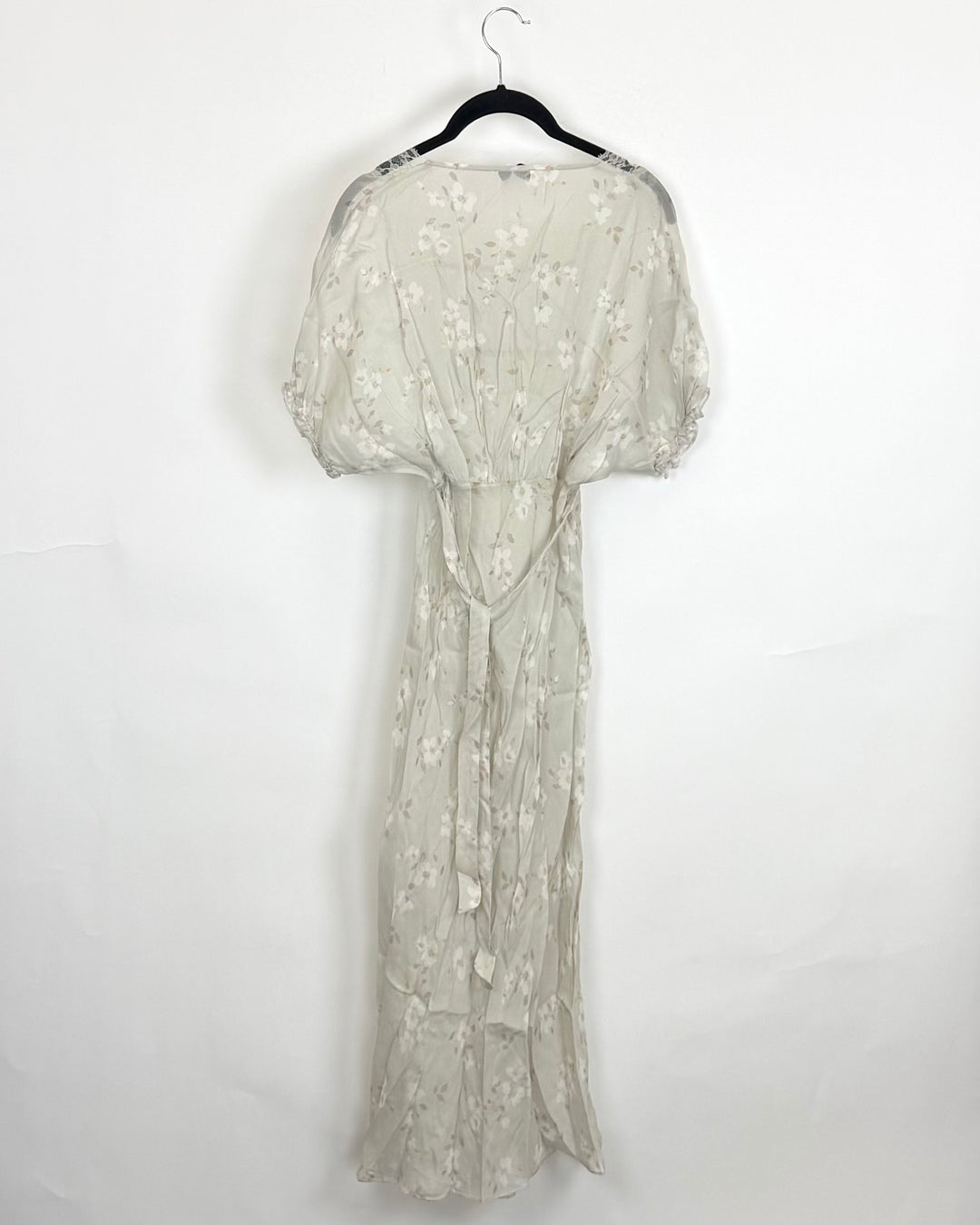 Soft Sage Green Floral Lace Dress - 2/4