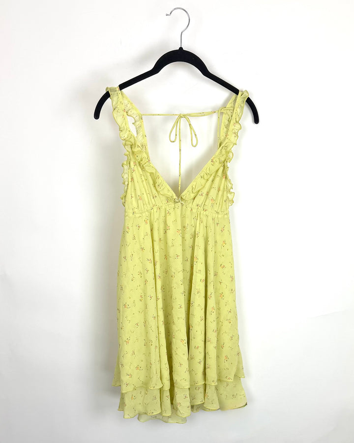 Light green floral babydoll ruffle dress - 2/4