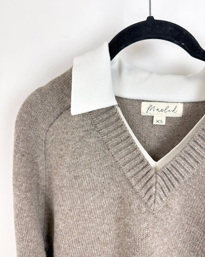 Taupe Heather Collared Sweater- Size 00/0